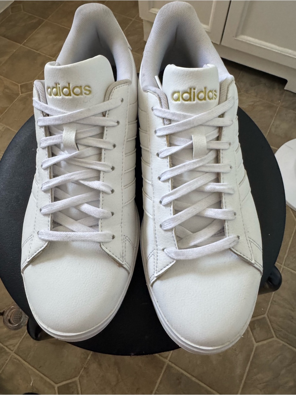 Adidas Grand Court 2.0 Sneakers for Women LIKE NEW Size 10